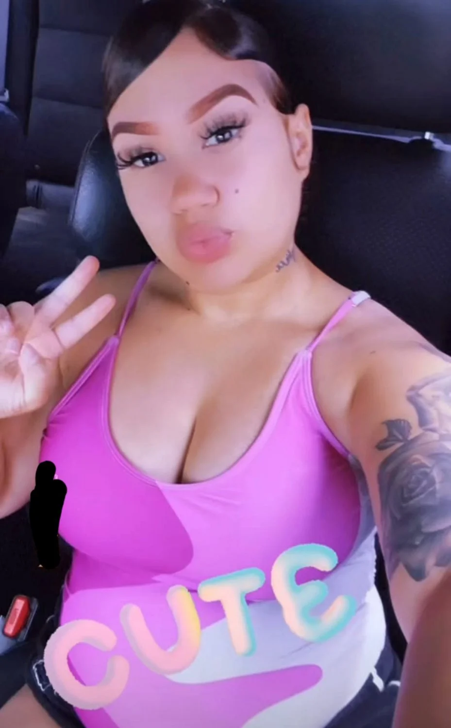 Sexy Pregnant latina image 9
