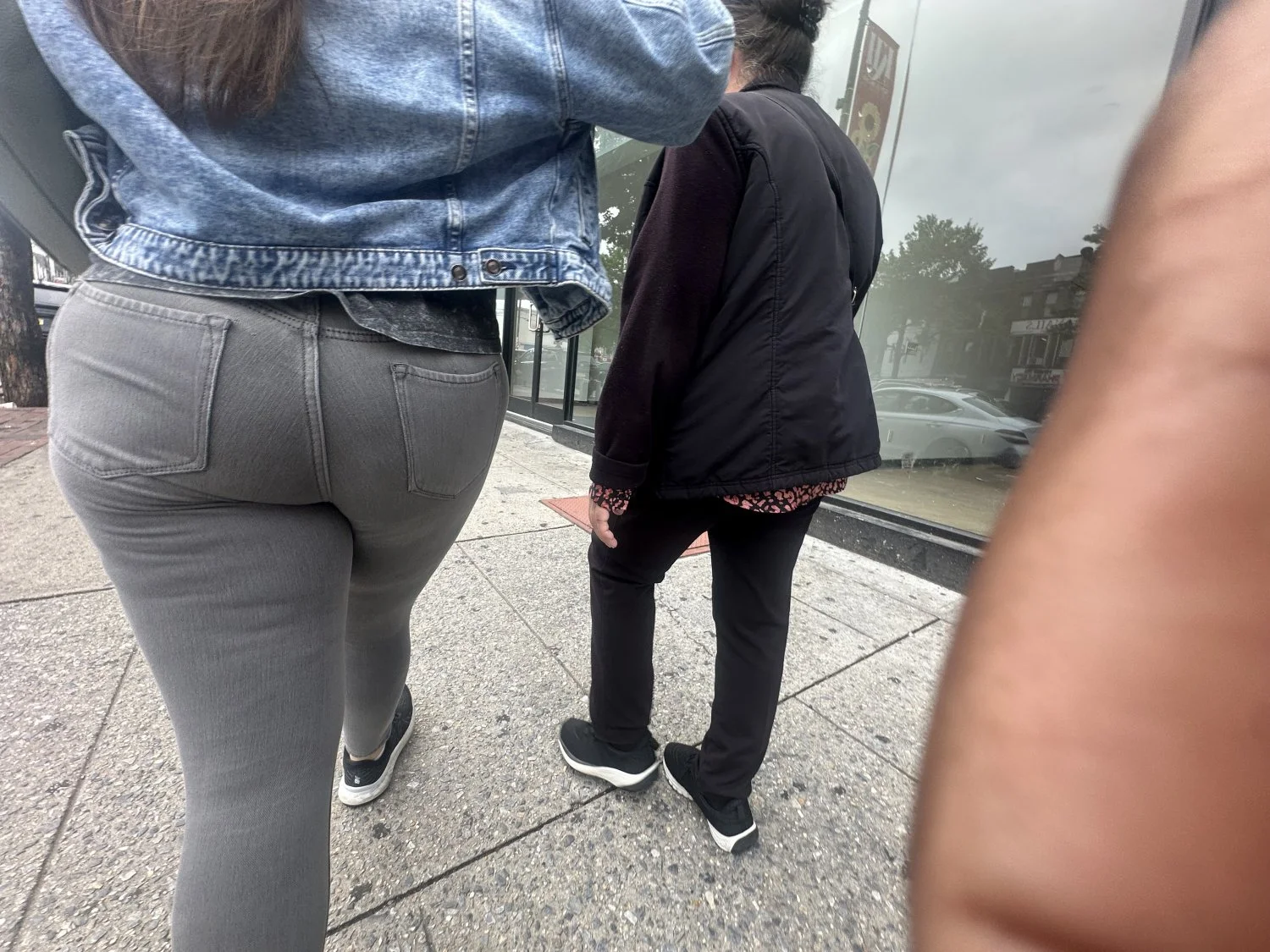 german booty looking plump even in jeans image 4