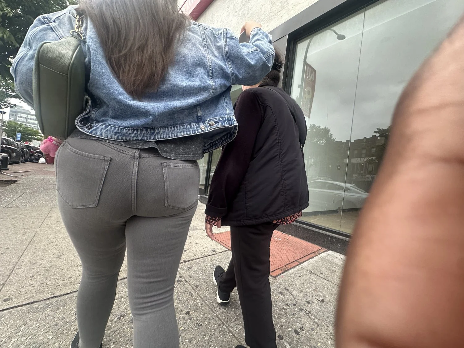 german booty looking plump even in jeans image 7