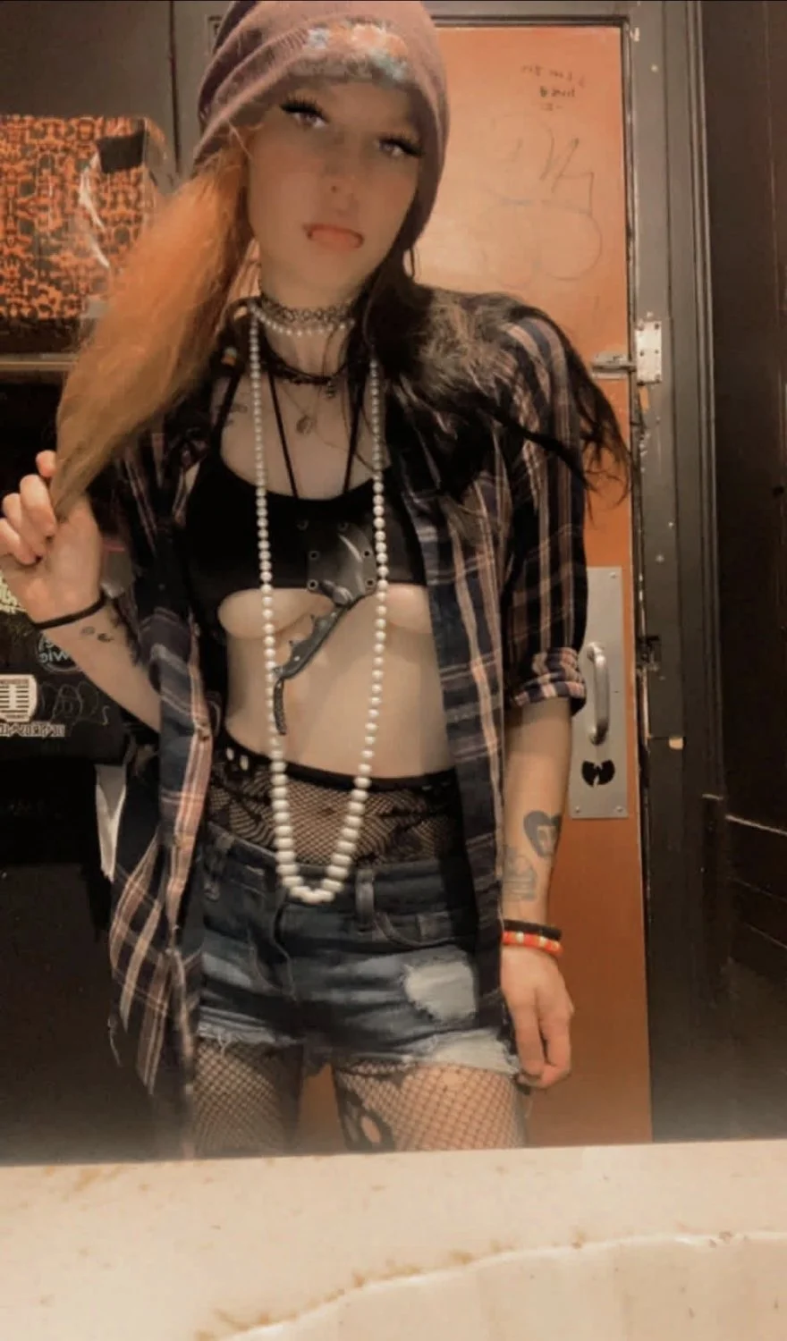 DFW slut image 16