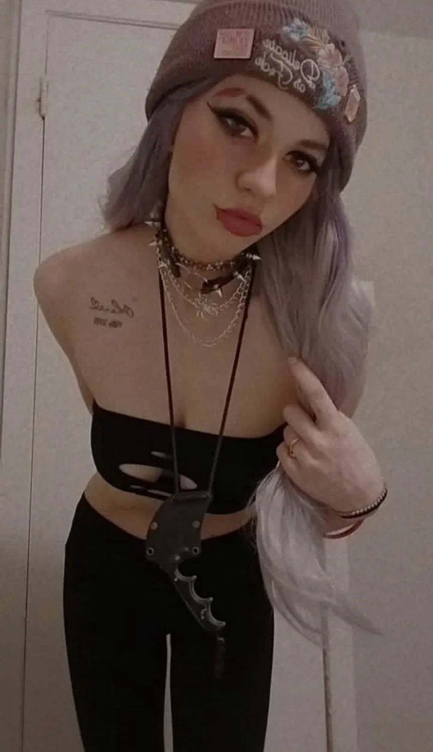DFW slut image 25