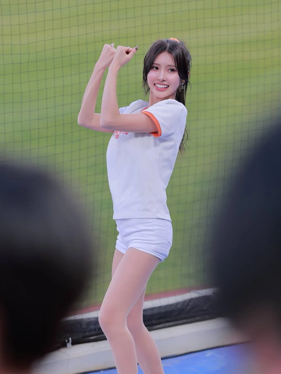 Korean Cheerleader & Model Jeon Eunbi image 18