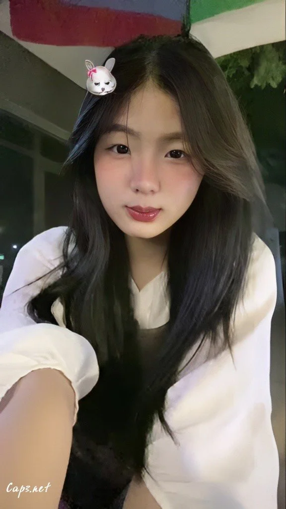 Tiktoker lanhxinhyeu06 nude sexy leaked sex tape image 10
