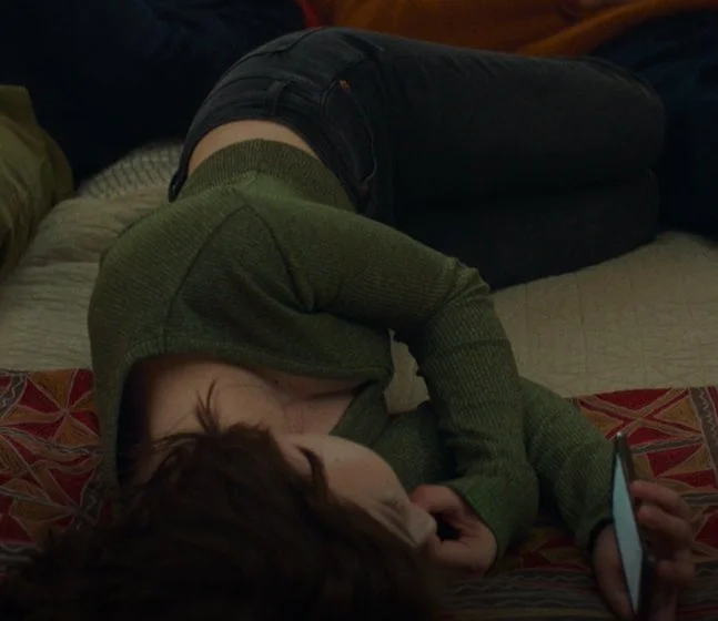 Rare Emma Myers Cleavage image 1