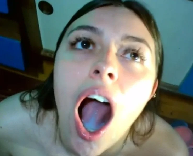 Girlfriend shows her man shes a swallower💦🥜 image 3