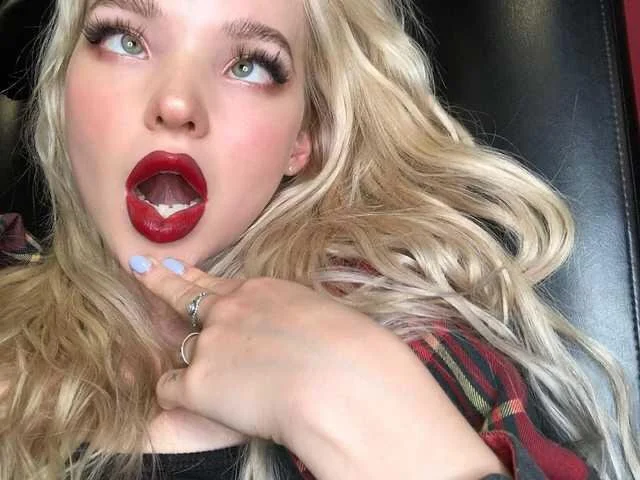 Dove Cameron mix image 10