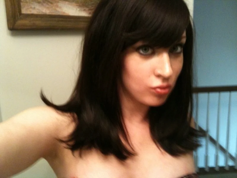 Webslut-Sexy Emo Slut-Raven-Lost image 2