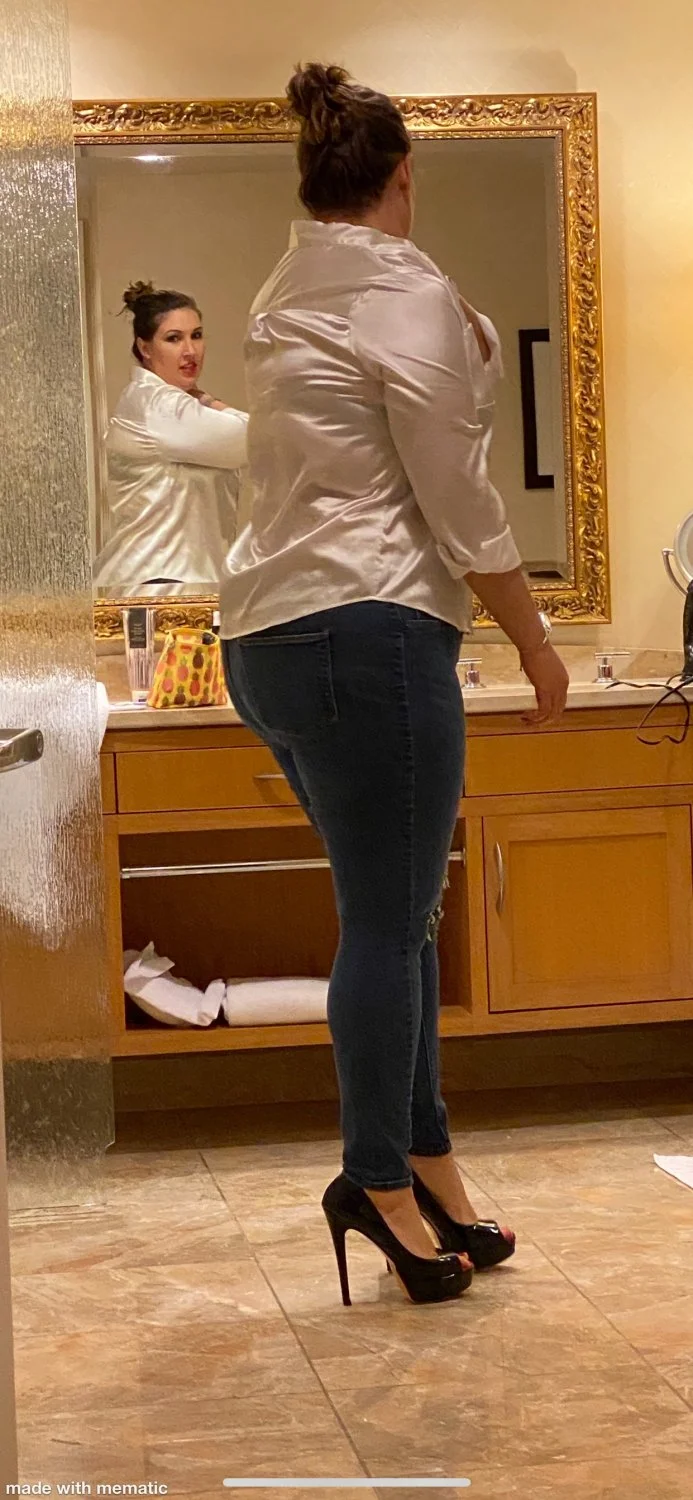 Let’s see how fast this pig slut can be identified and recognized in the comments! Comment share!!! image 3