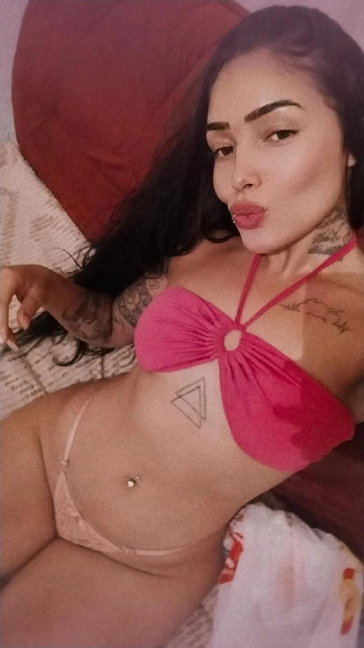 Putinha gostosa vazou na net image 2