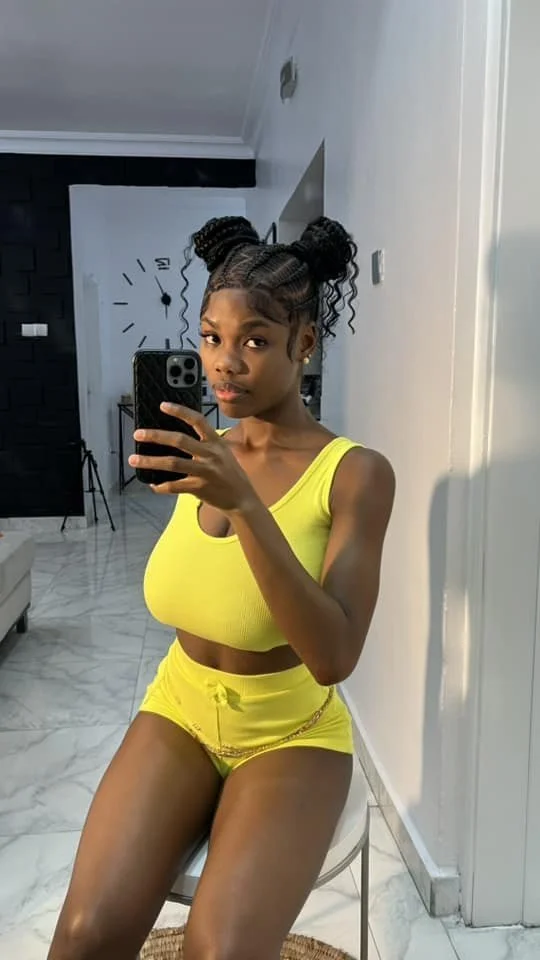 Pride Evy - Pridevips Nigerian video vixen🇳🇬 image 3