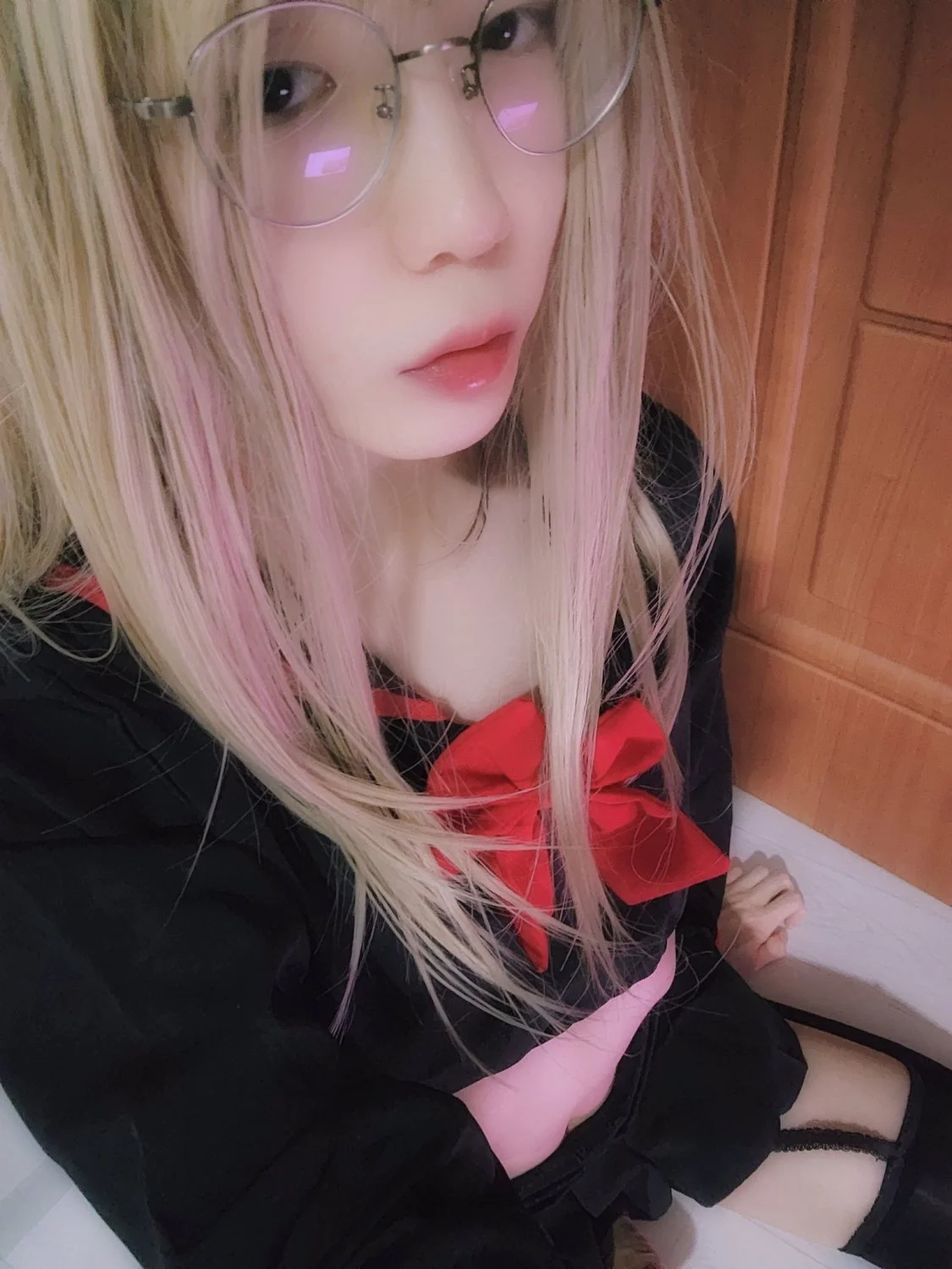 Petite femboy shoots a huge load [femboy, ladyboy, shemale, sissy trap, tgirl tranny] image 3