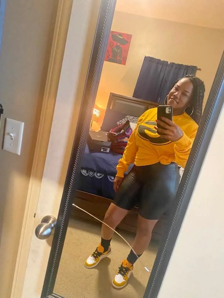 Cute, Slim Thick, Big Titty, Ebony Milf. I'd Marinate In That Pussy & I Would Not Pull Out 109 image 50