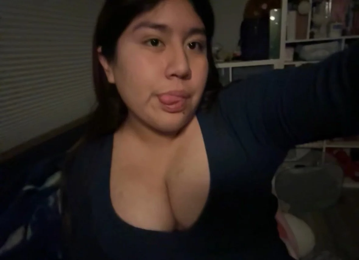 New Slut Ray, 20, show her some love image 3
