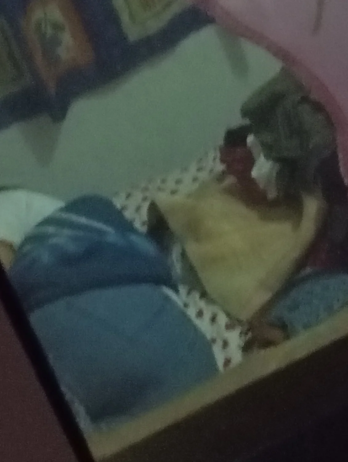 Mi hermana descansando image 4