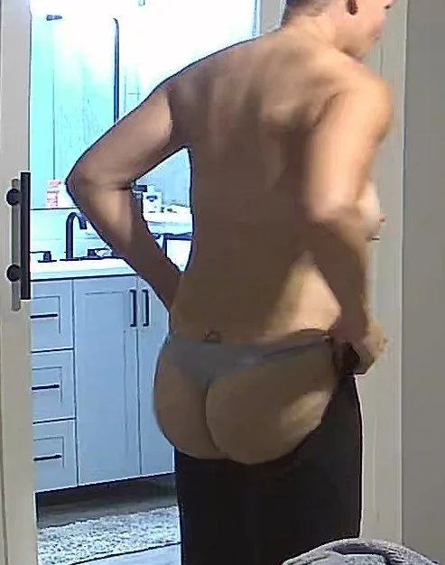 Secret cam fit sexy wife, great tits MILF image 13