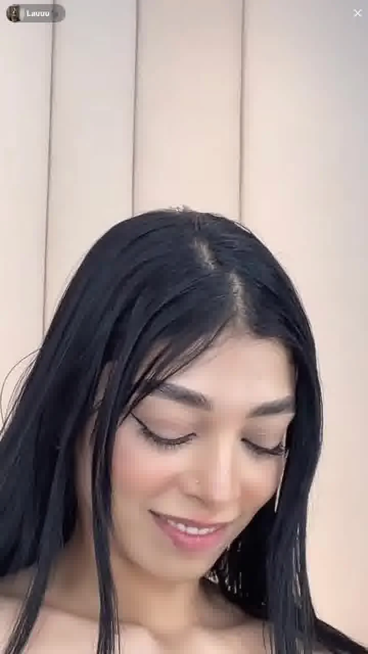 tiktok live l4ur4c4rm0n4 can someone find other stream image 11