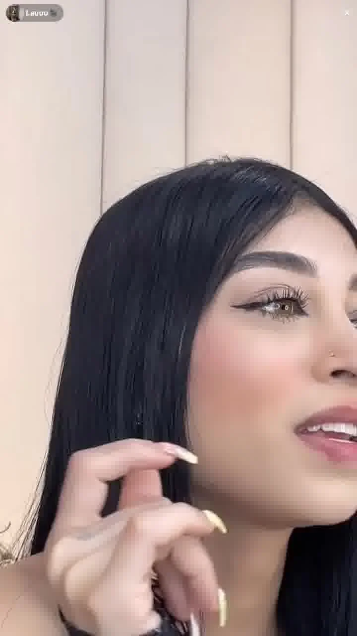 tiktok live l4ur4c4rm0n4 can someone find other stream image 2