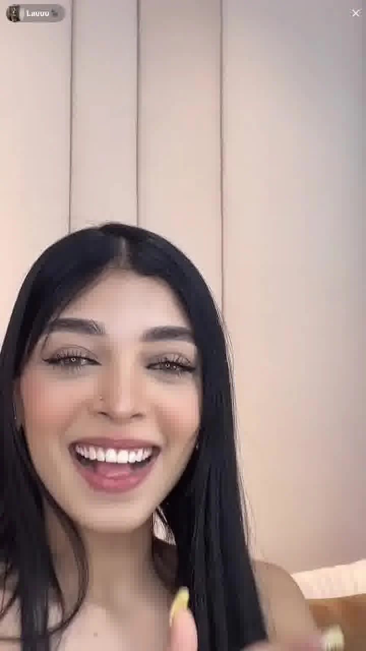 tiktok live l4ur4c4rm0n4 can someone find other stream image 9