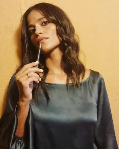 Veronica Gentili hot italian journalist cover image