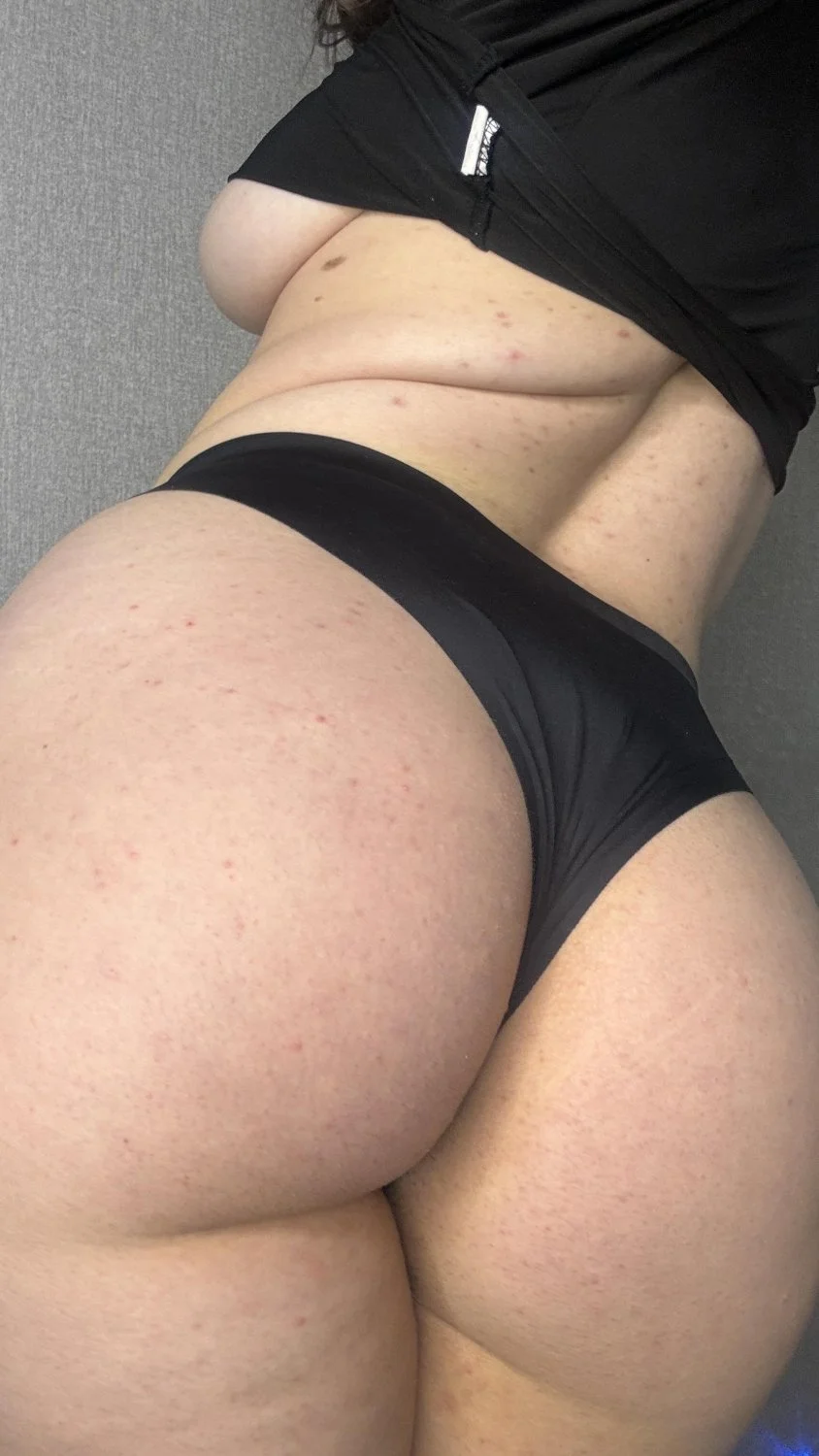Ex gf College slut exposed image 22