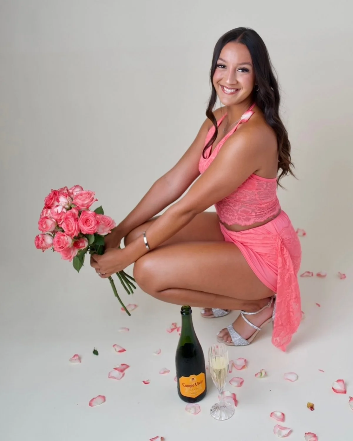 Sexy thicc college slut Alexis image 28