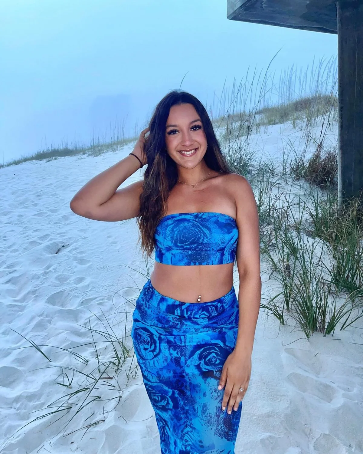 Sexy thicc college slut Alexis image 9