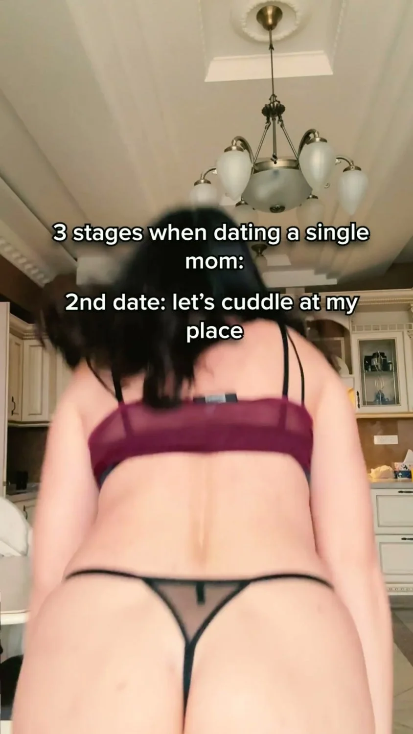 Latina College Pawg Anal StepMom Thick image 3