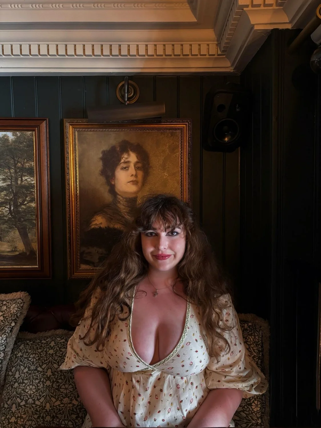 Nerdy British history author image 25