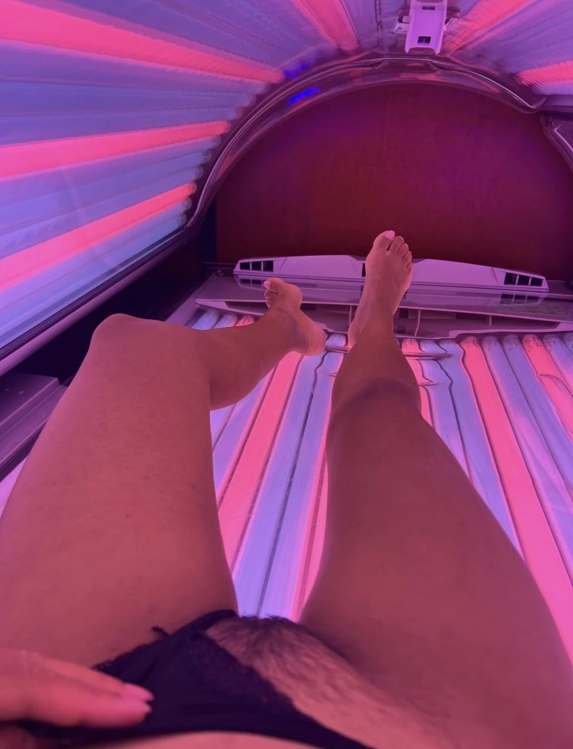 Sexy brunette Melina Lopez slut sunbed nudes image 9