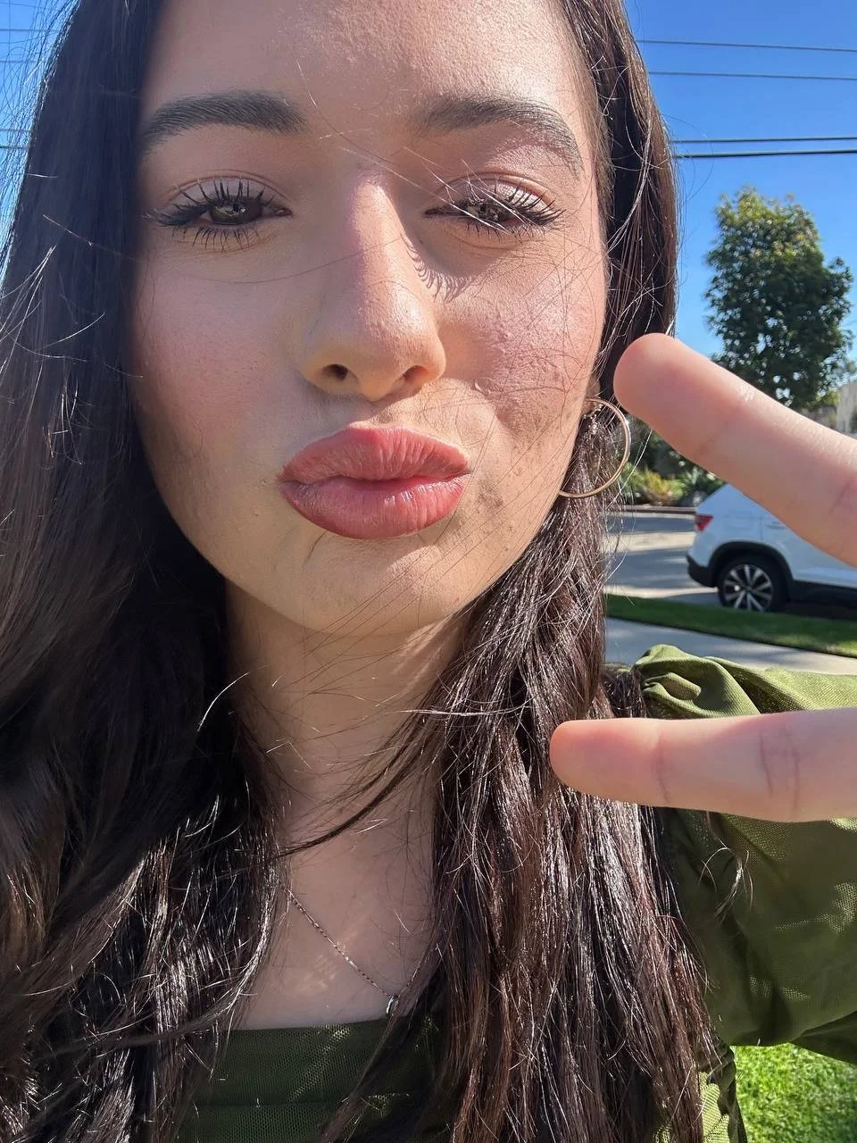 Webslut-Sexy Daughter-Lost image 14