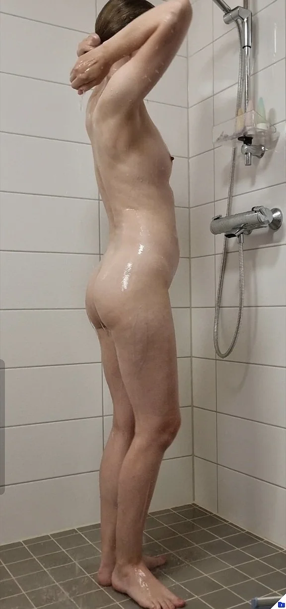 Thick ass milf image 23