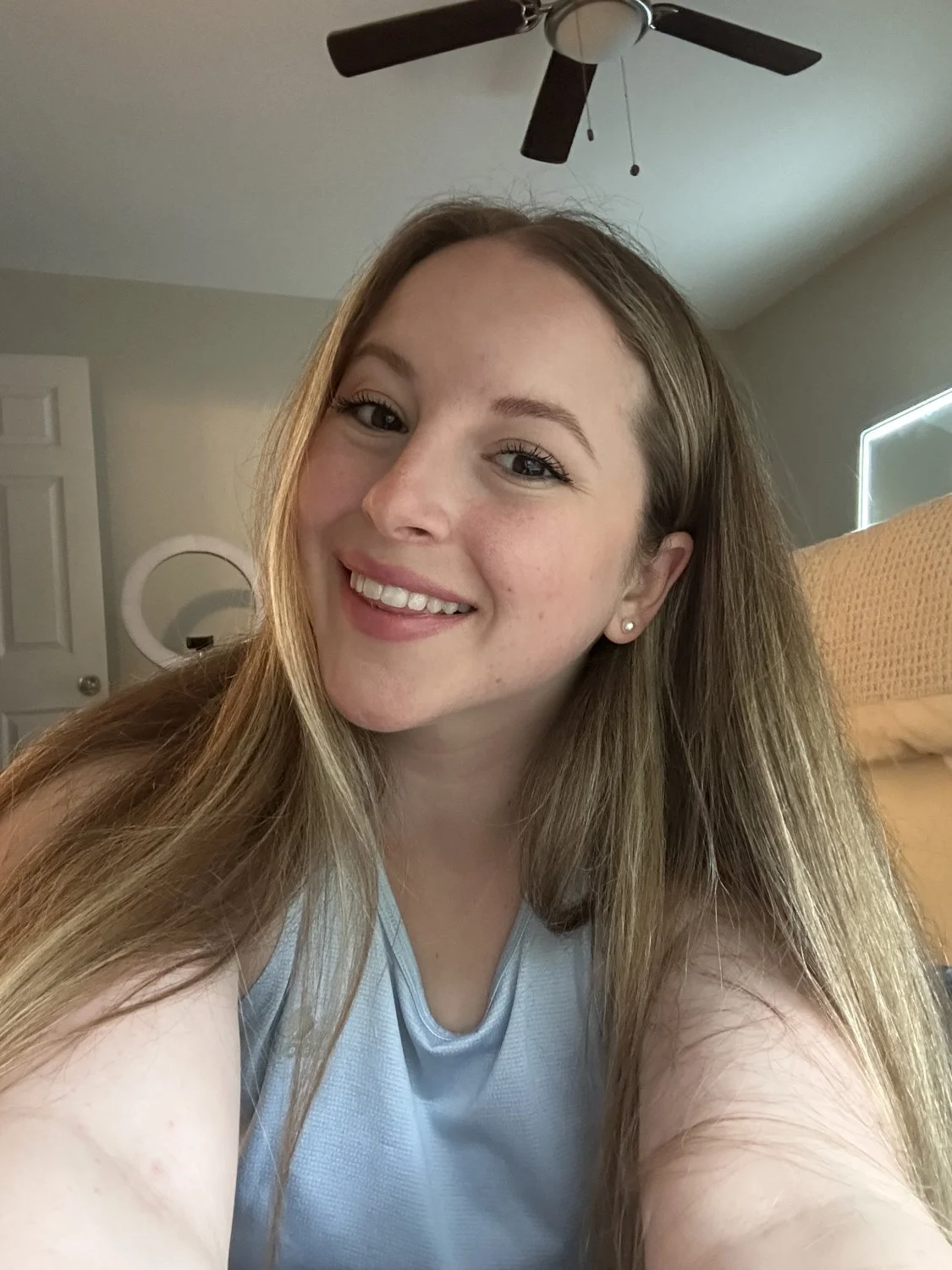 Meet UK British Beauty Teen Helena_Sky 💖🩵 image 2