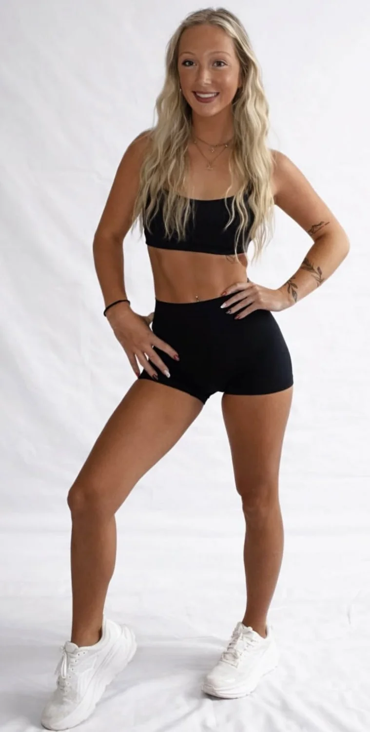 Crazy hot slut does OF 🤩 image 4