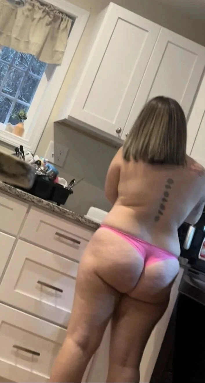 Two of the best PAWG Asses on Erome...In my opinion image 2