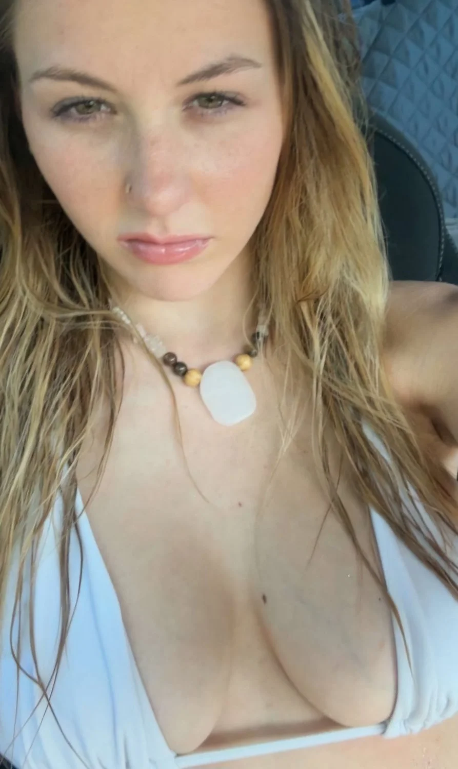 Blonde slut image 2