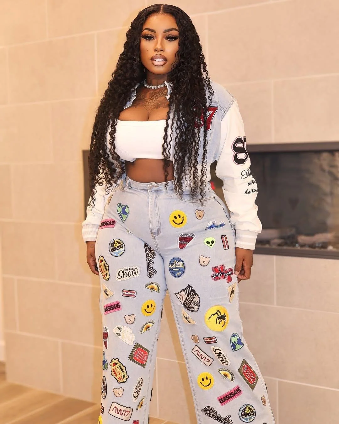 Who on this site can show me the best tribute of these Hoodrat Holly videos and photos? image 49
