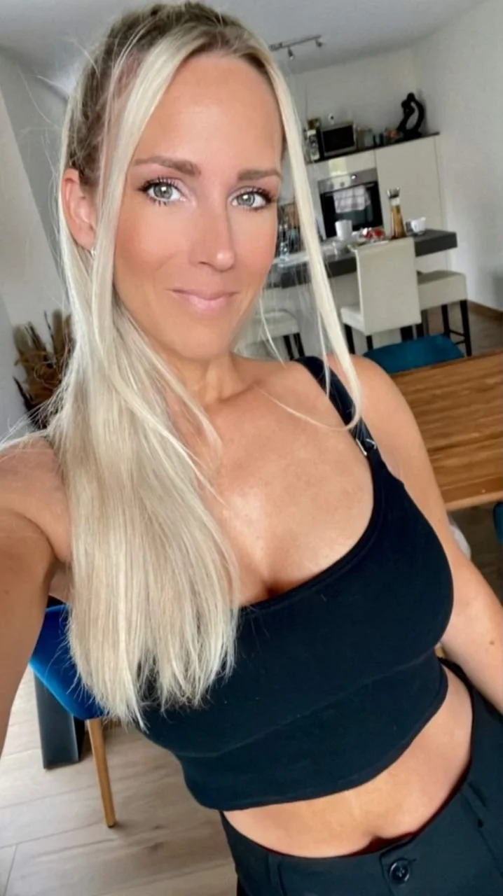 German Big Titted Slut Ricarda image 11