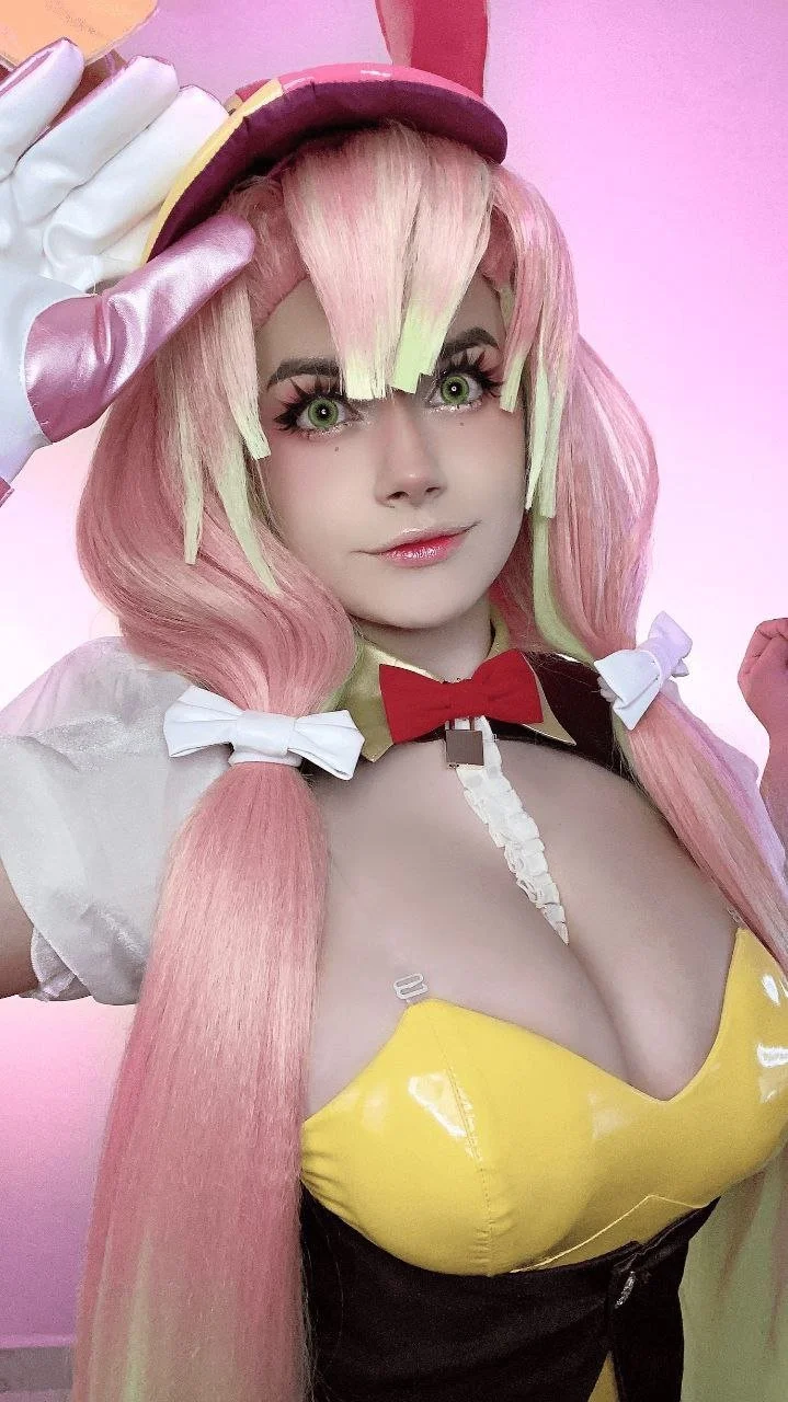 Mitsuri image 16