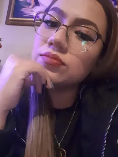 Cojiendo Girl puta sexy con un rico culo en mayones 🍑🍑 cover image