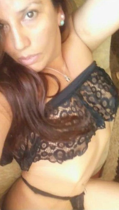 Lili Milf image 3