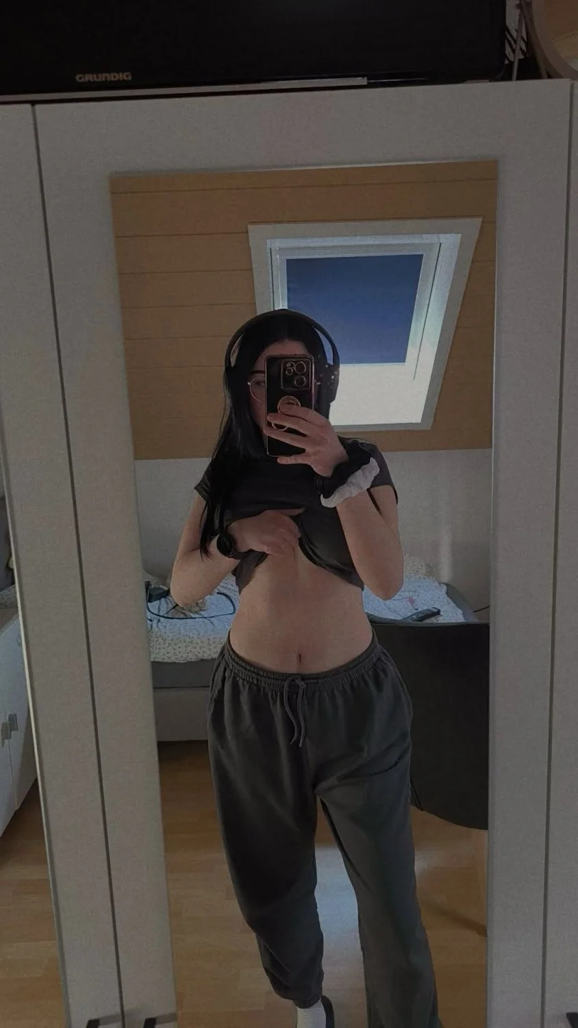 Discord: bd189 slut Celina failed loyalty test(repost to make this get to 10k views make her famous) image 25