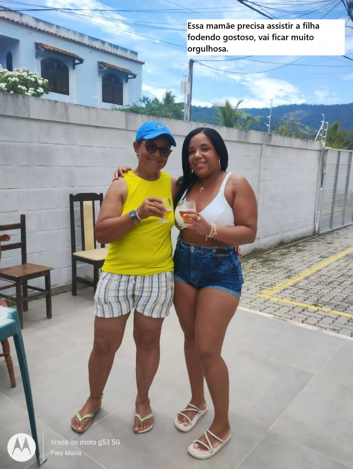Fotos de gostosas rabudas com legenda. comentem bastante. image 47