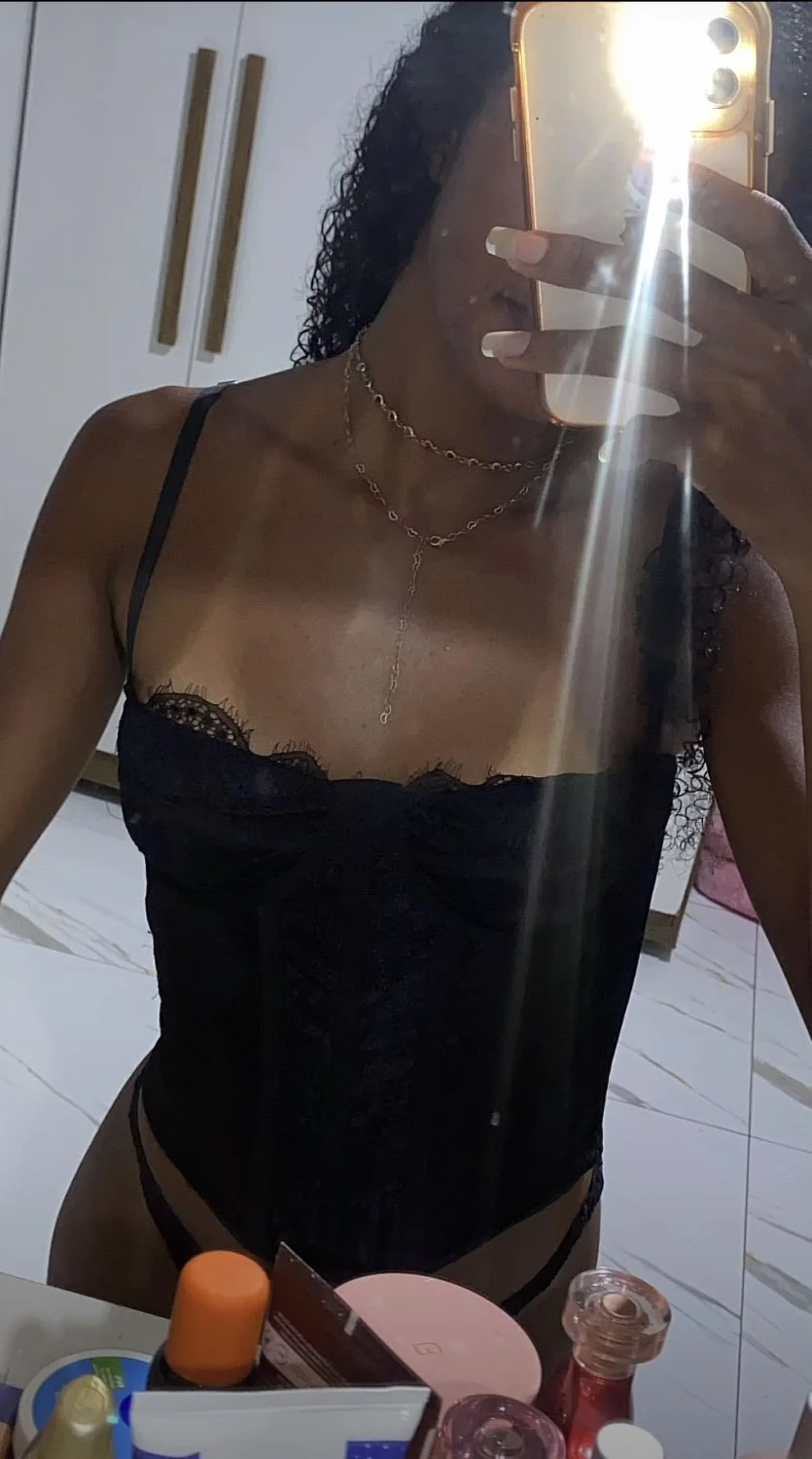Putinhas do tiktok 😈qual a sua preferida? image 23