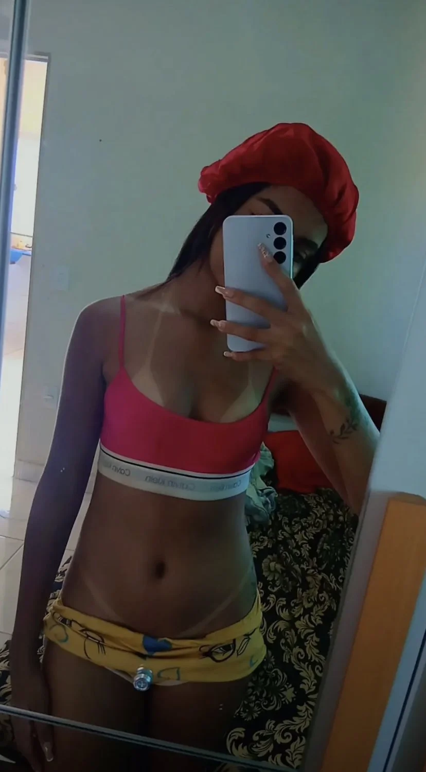 Putinhas do tiktok 😈qual a sua preferida? image 5