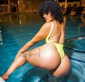 Phat booty redbone image 4