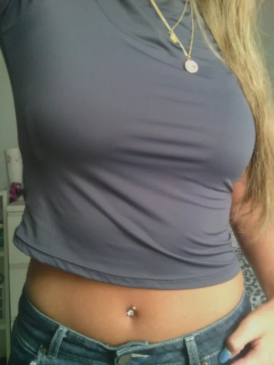 Thicc teen got a godly body image 7