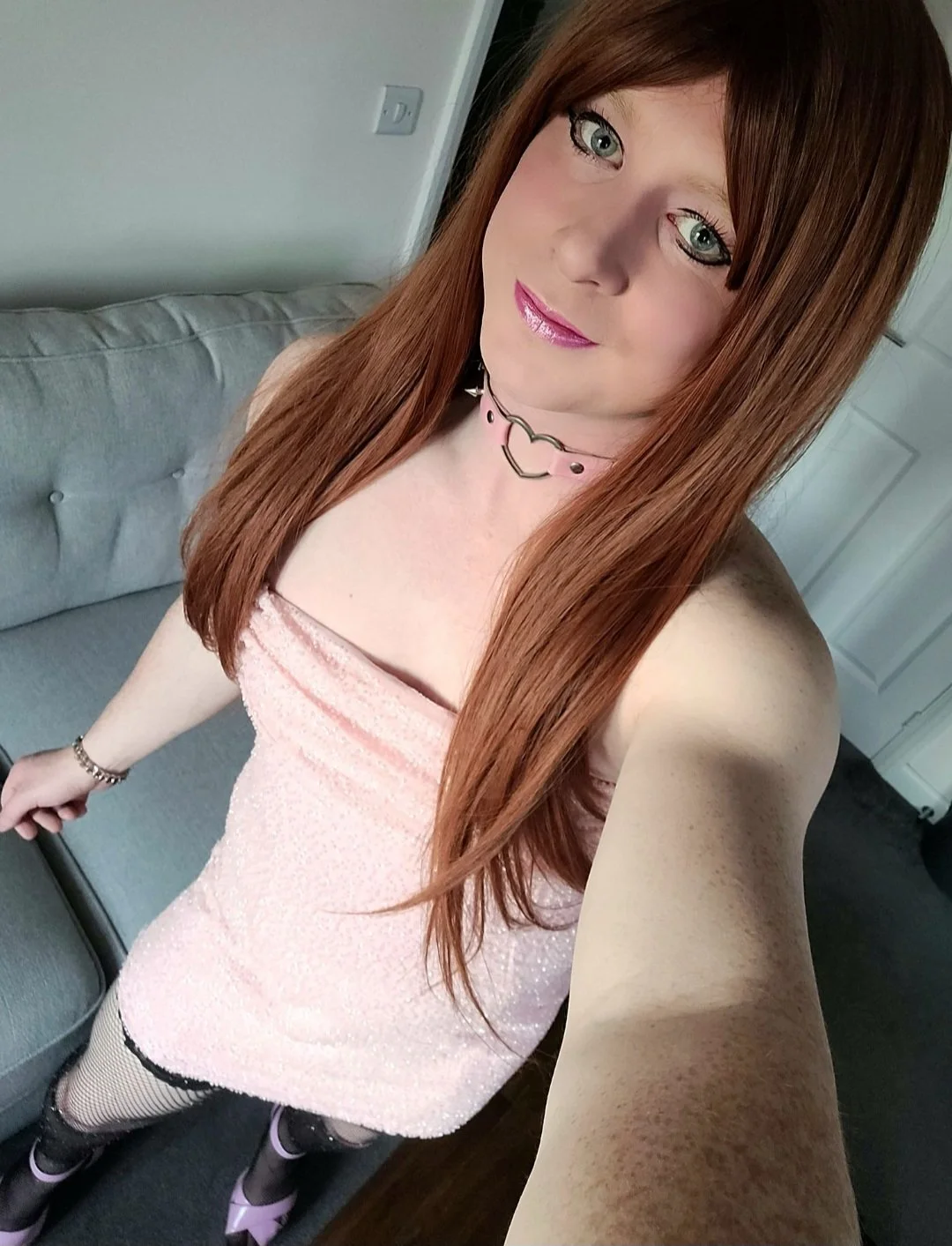 Sissy Zoe needs exposure again x image 33