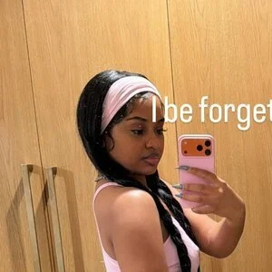Gorgeous280 image 11