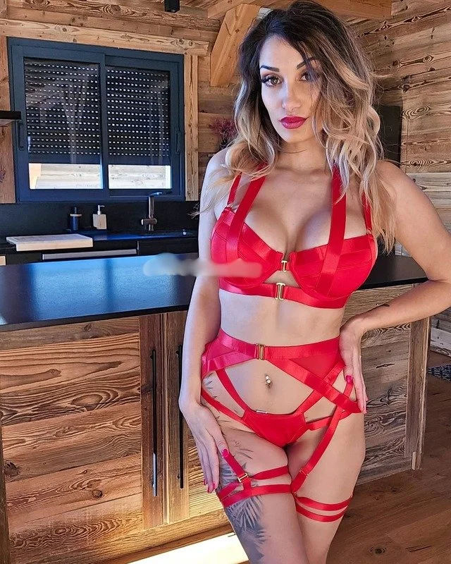 Latina Teen Big Ass Creampie POV Amateur main image