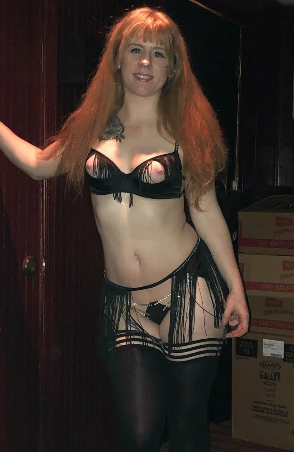 Skinny red image 5